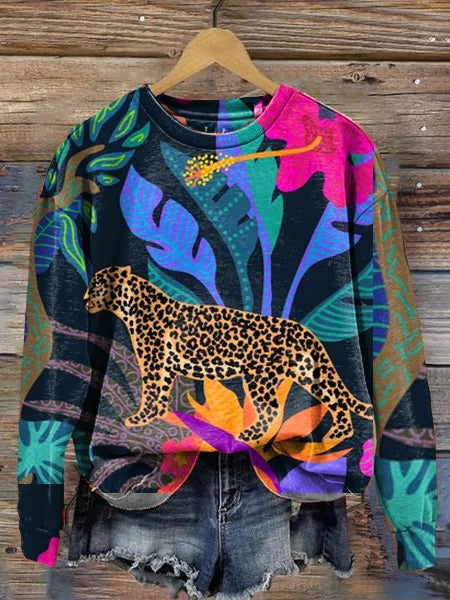 Round Neck Sweater with Stylish Print