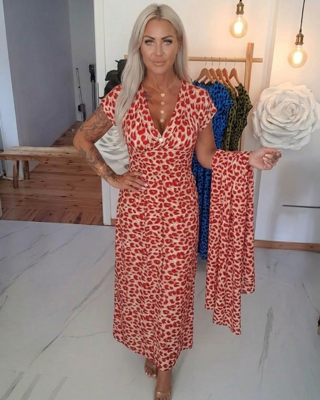 Elegant Leopard Print V-Neck Dress