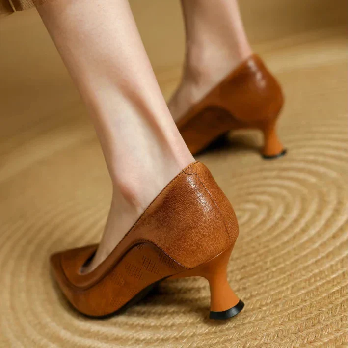 Fiona Elegant Pumps genuine leather