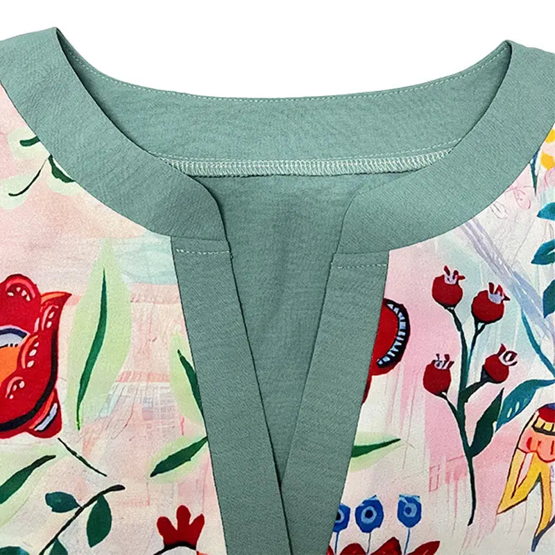 AMARRI™ - Classy Mixed Floral Vintage Blouse