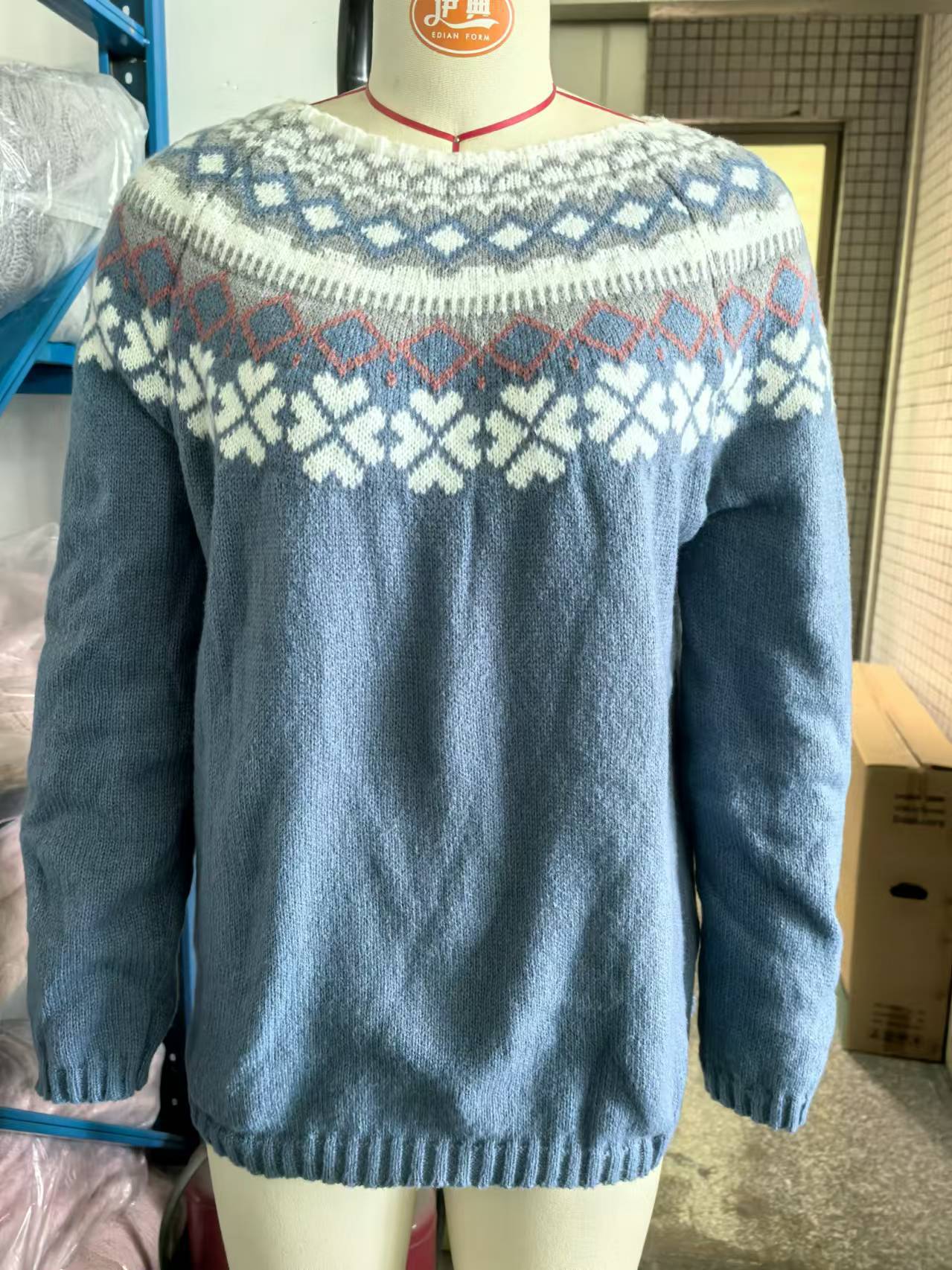 Petra | Chic Luxe Pullover