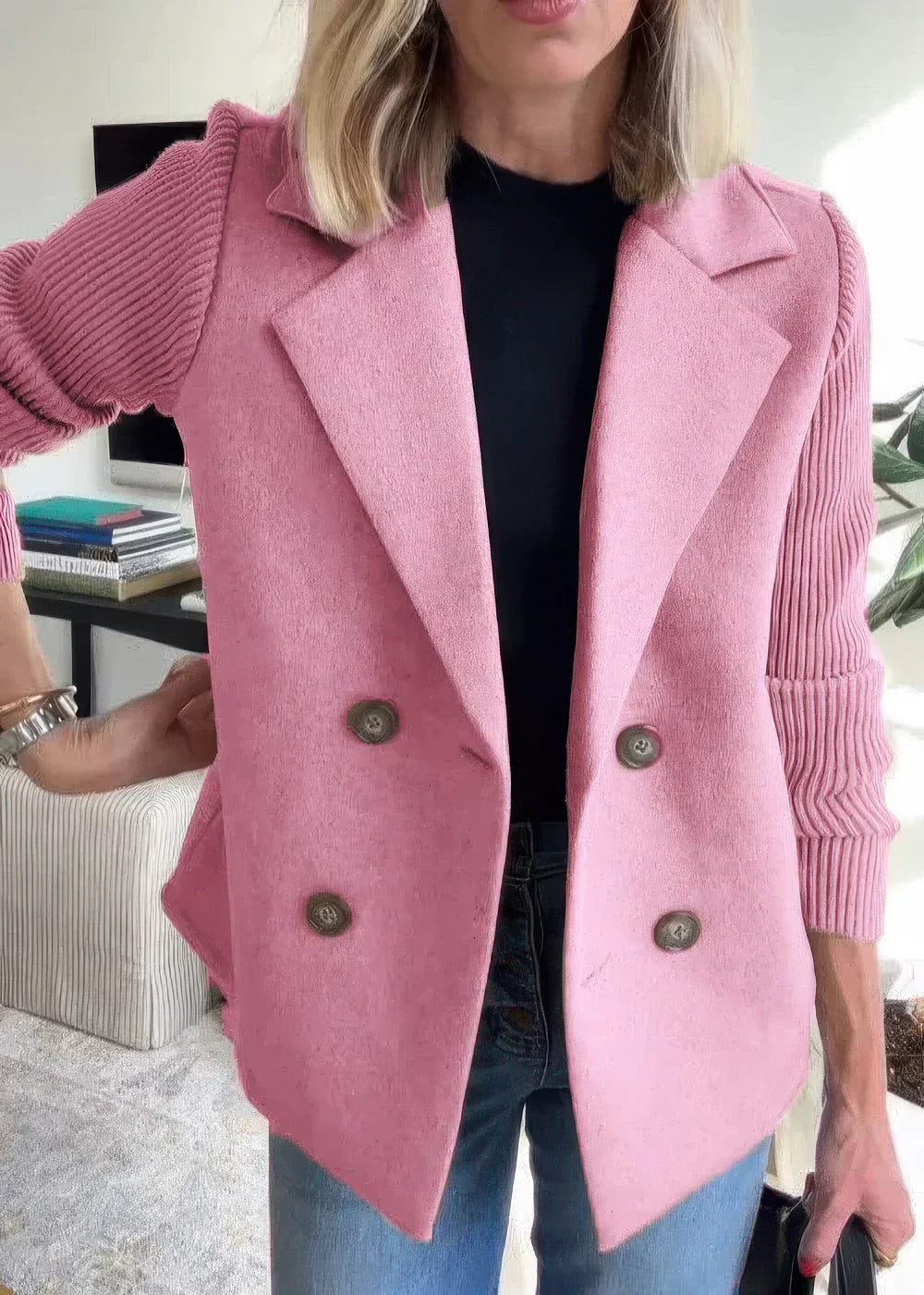 MARJORIE™ – Timeless Elegance in a Classic Coat